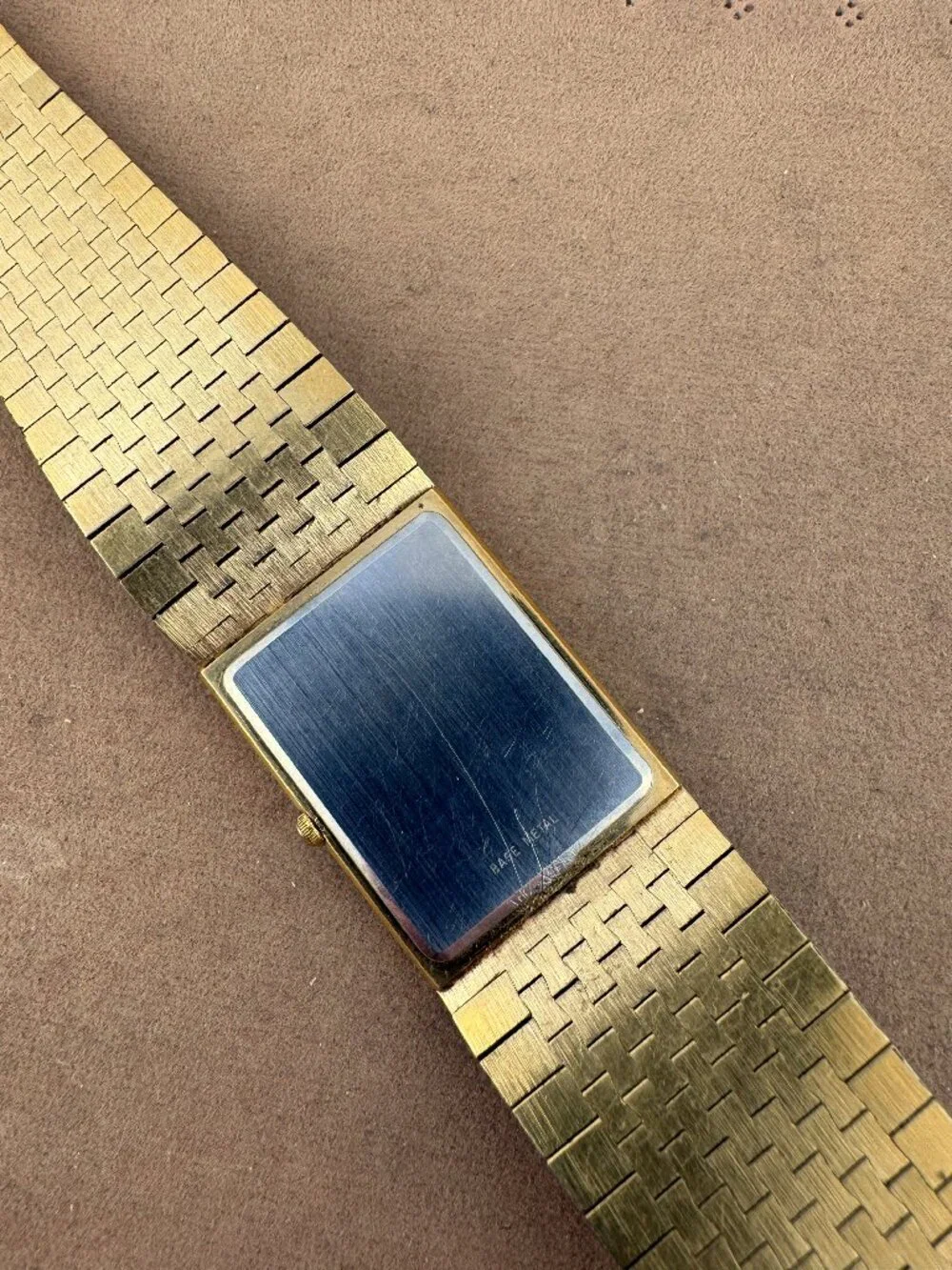 N/A jewel fitted enamel